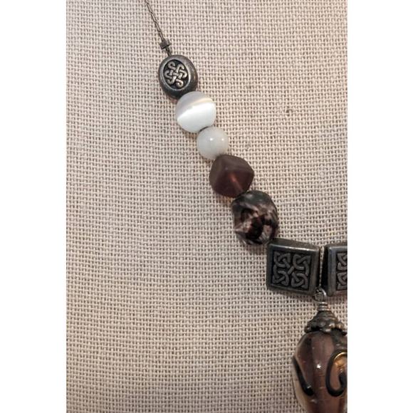 Made with Love Glass & Cat Eye Bead 16" Necklace - Picture 7 of 8